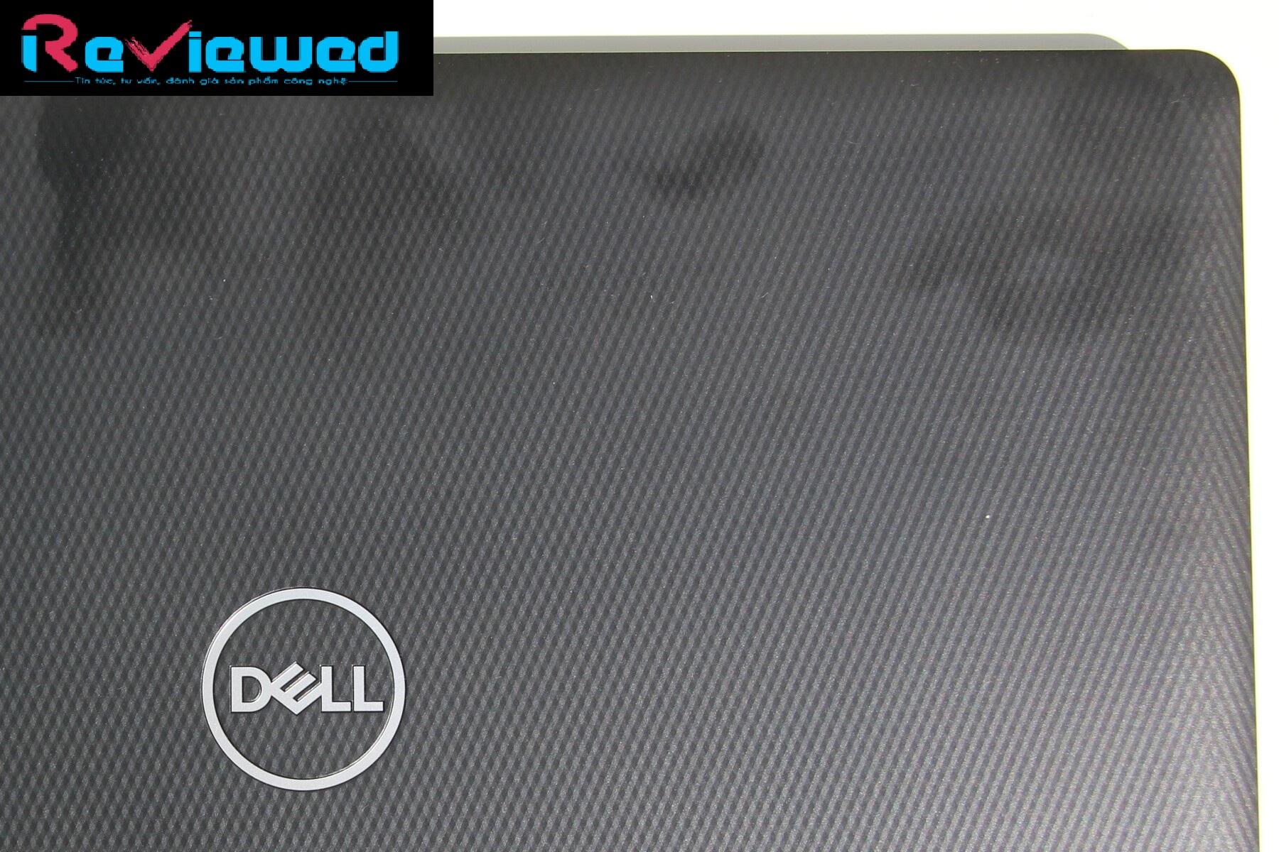 Đánh giá Dell Inspiron 15 3585: Hiệu năng chỉ giới hạn ở các tác vụ văn phòng, Chuyên trang tư vấn về laptop