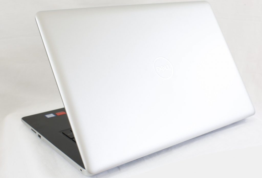 Đánh giá Dell Inspiron 3780: Laptop giá rẻ cho nhu cầu cơ bản, Chuyên trang tư vấn laptop