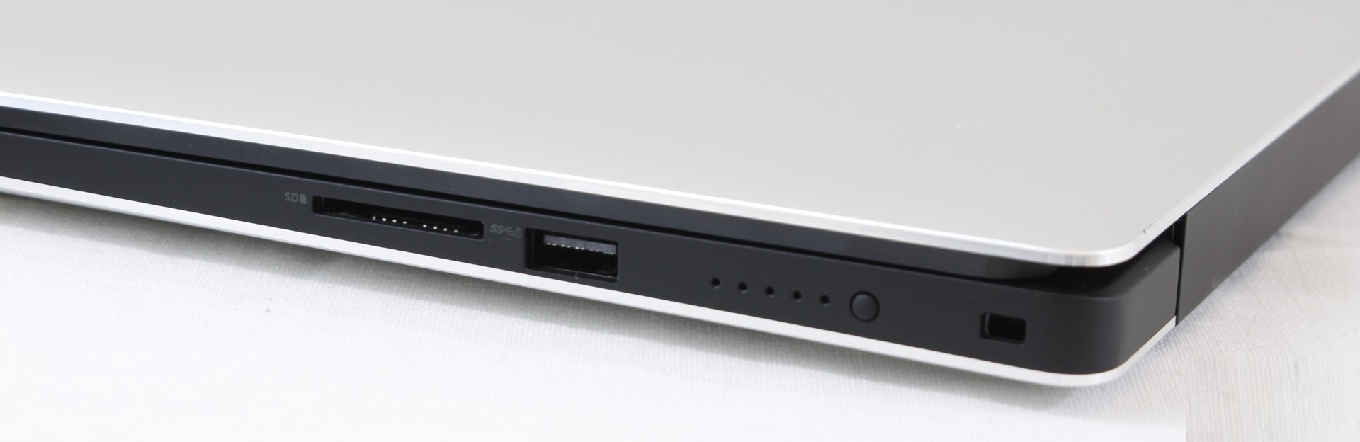 Đánh giá laptop Dell Precision 5540: Đẹp, mạnh mẽ, thời lượng pin lâu, Chuyên trang tư vấn về laptop