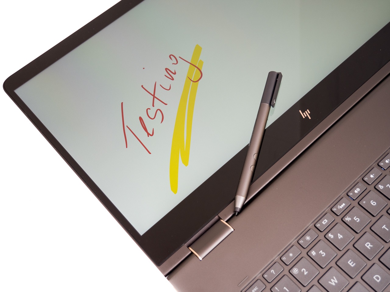 Đánh giá laptop HP Spectre X360 15t-bl100 (i7-8550U, MX150), Chuyên trang tư vấn laptop