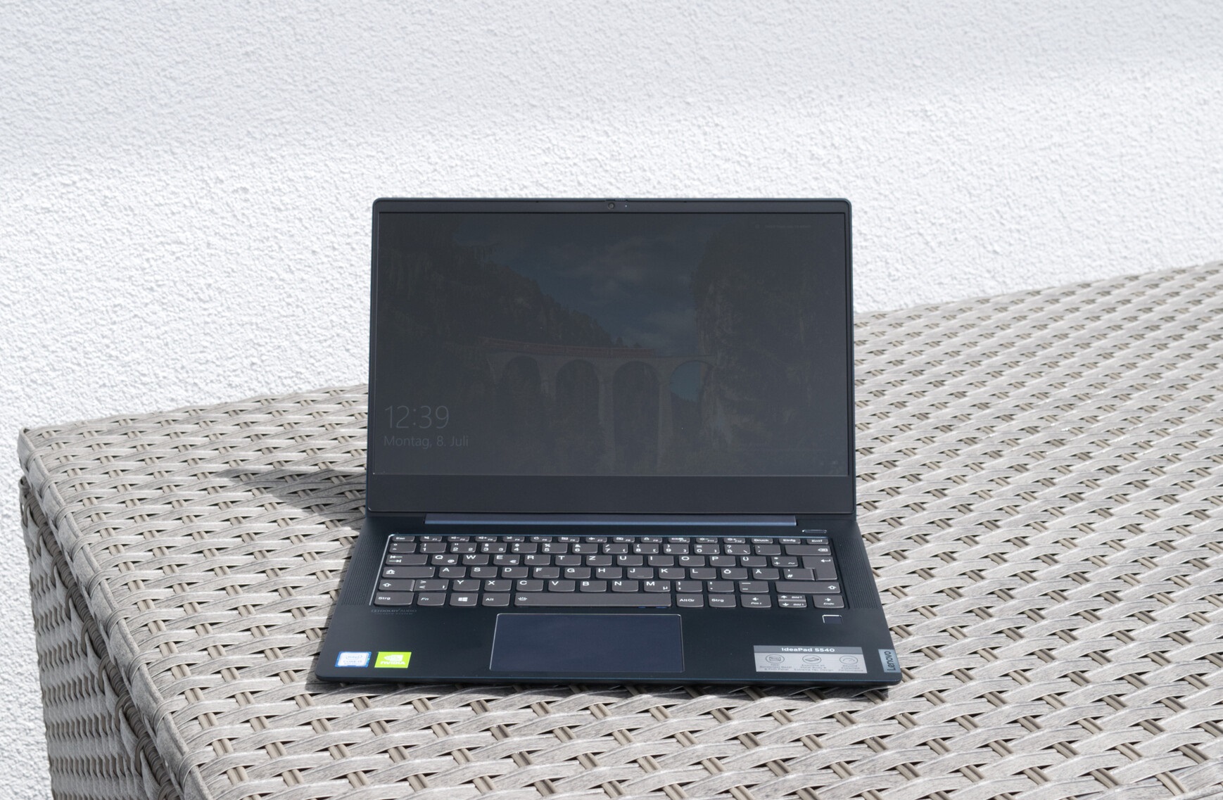 Đánh giá laptop Lenovo Ideapad S540-14: AMD hay Intel, nên chọn ai ?, trang web tư vấn laptop