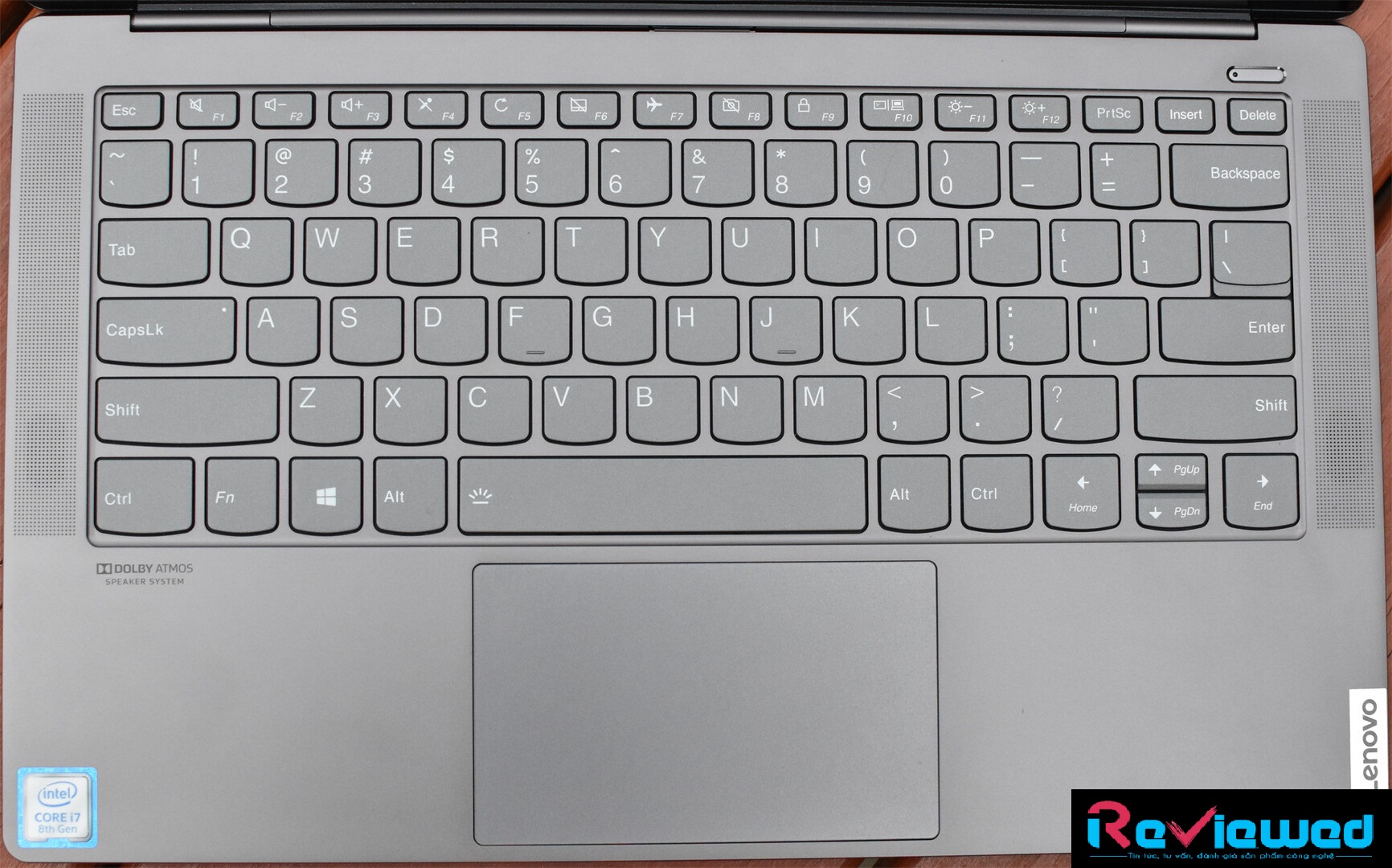 Đánh giá laptop Lenovo IdeaPad S940: Mỏng hơn, nhẹ hơn, đẹp hơn !, chuyên trang tư vấn laptop