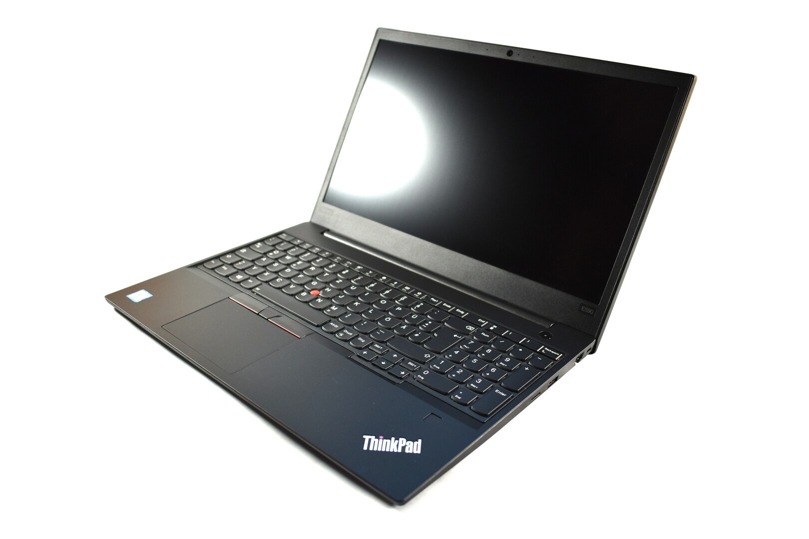 Đánh giá laptop Lenovo ThinkPad E590: Laptop văn phòng giá tốt, Chuyên trang tư vấn laptop