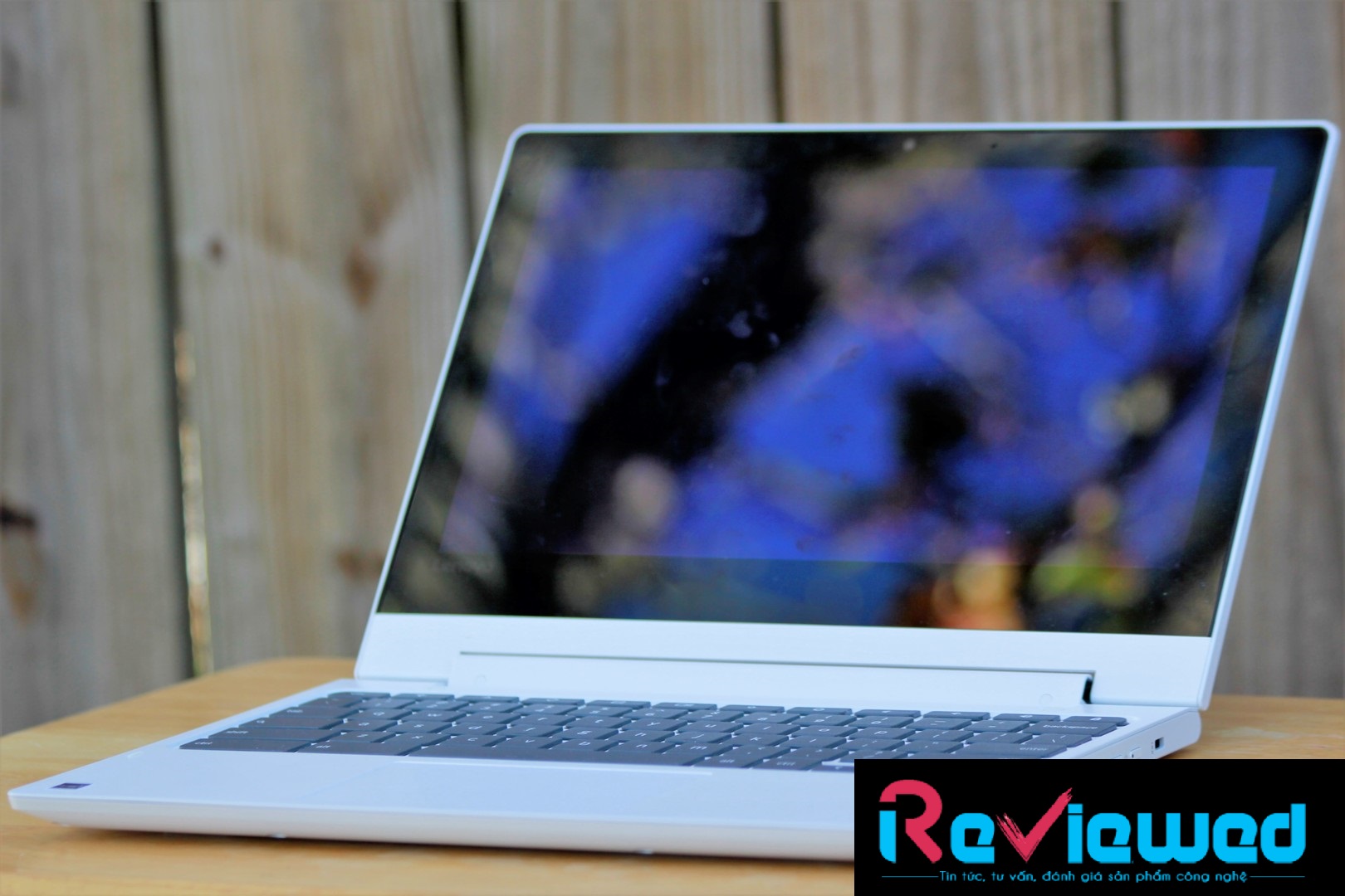 Đánh giá Lenovo Chromebook C330: Chromebook đáng mua !, trang web tư vấn về laptop