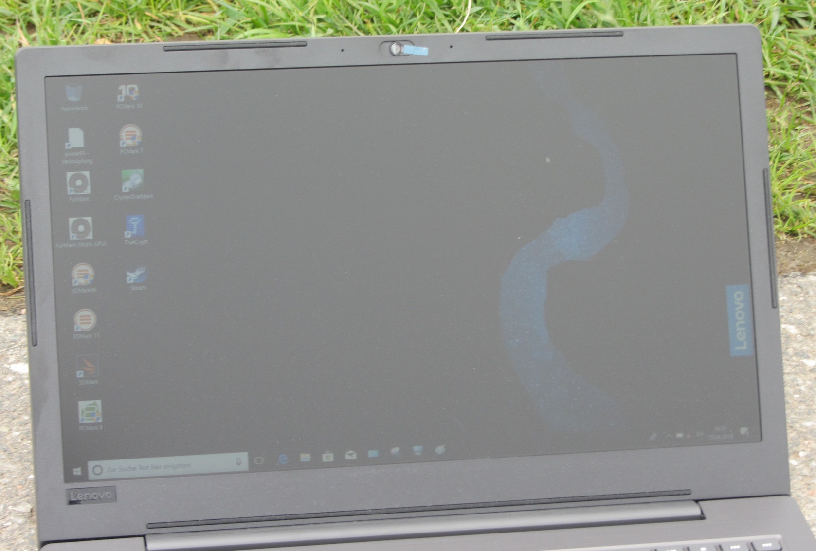 Đánh giá Lenovo V330-15IKB (i3-7130U, SSD, FHD): Tốt nhưng chưa đủ !, trang web tư vấn laptop