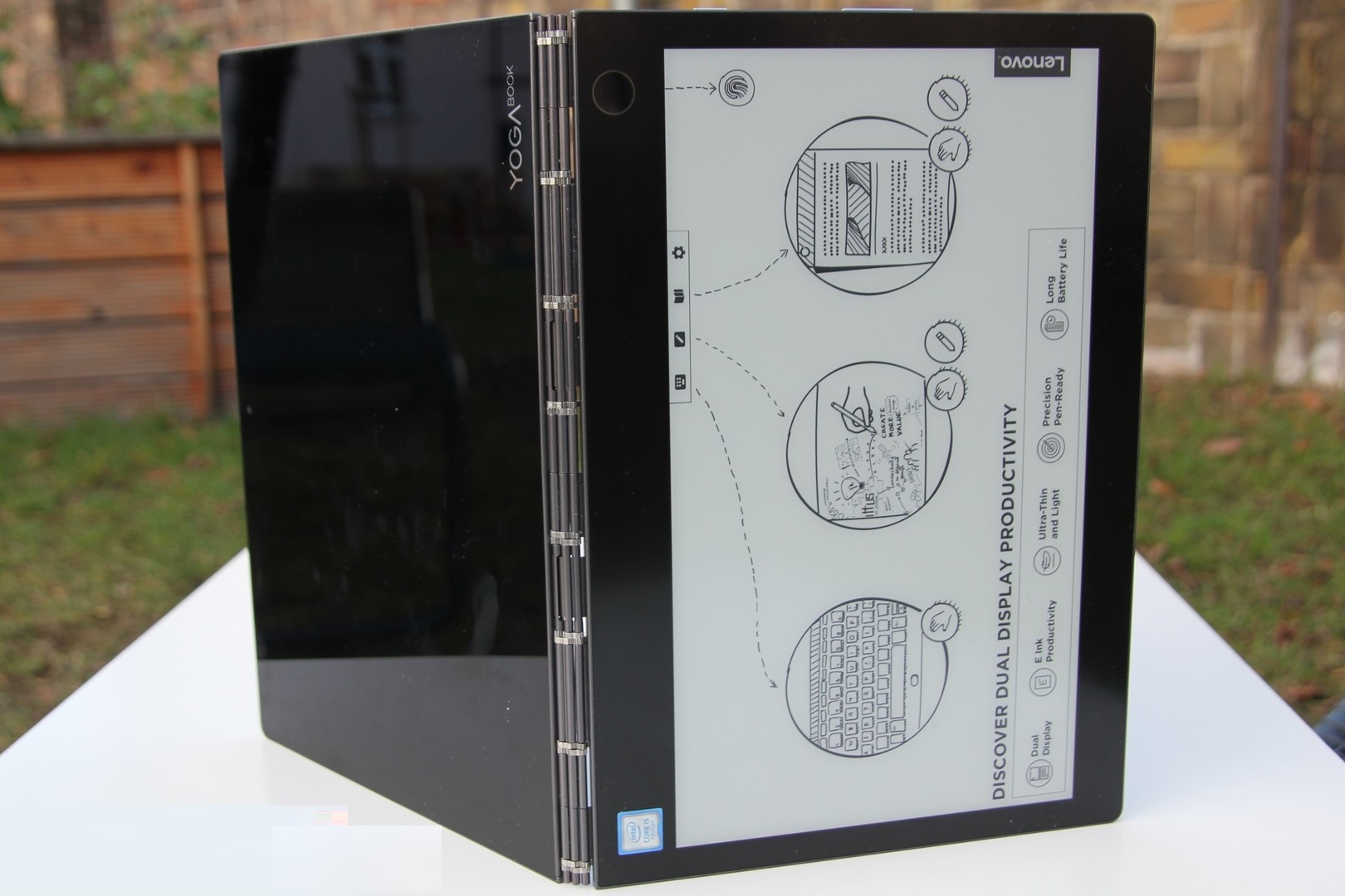 Đánh giá Lenovo Yoga Book C930: Laptop 3 trong 1 độc đáo, chuyên trang tư vấn về Laptop